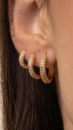 Brincos Cravejado Banho de Ouro 18k