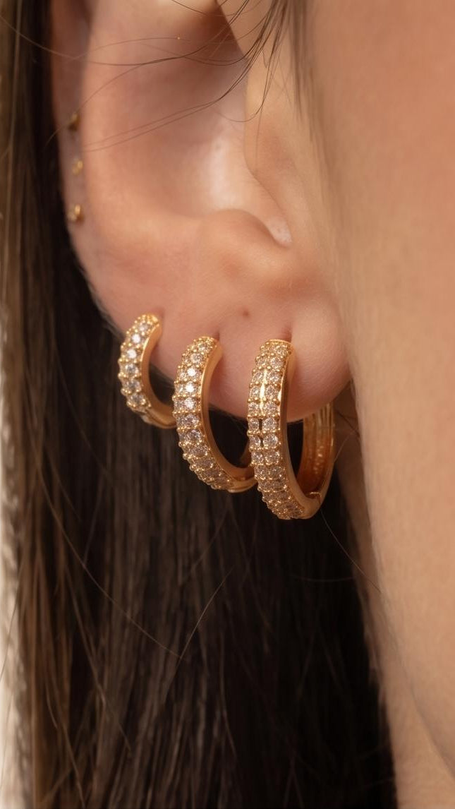 Brincos Cravejado Banho de Ouro 18k